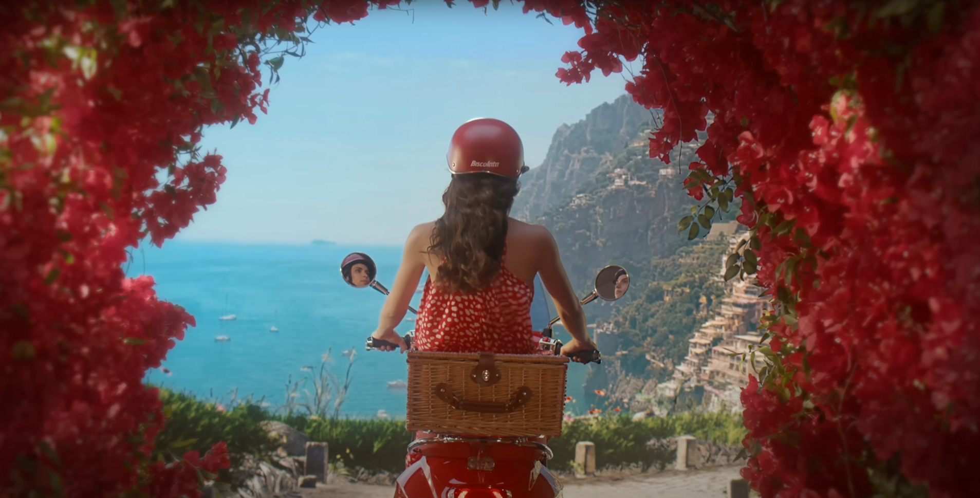 a01bcc61-3d90-47dc-8be8-1d56a45c5536_rw_1920